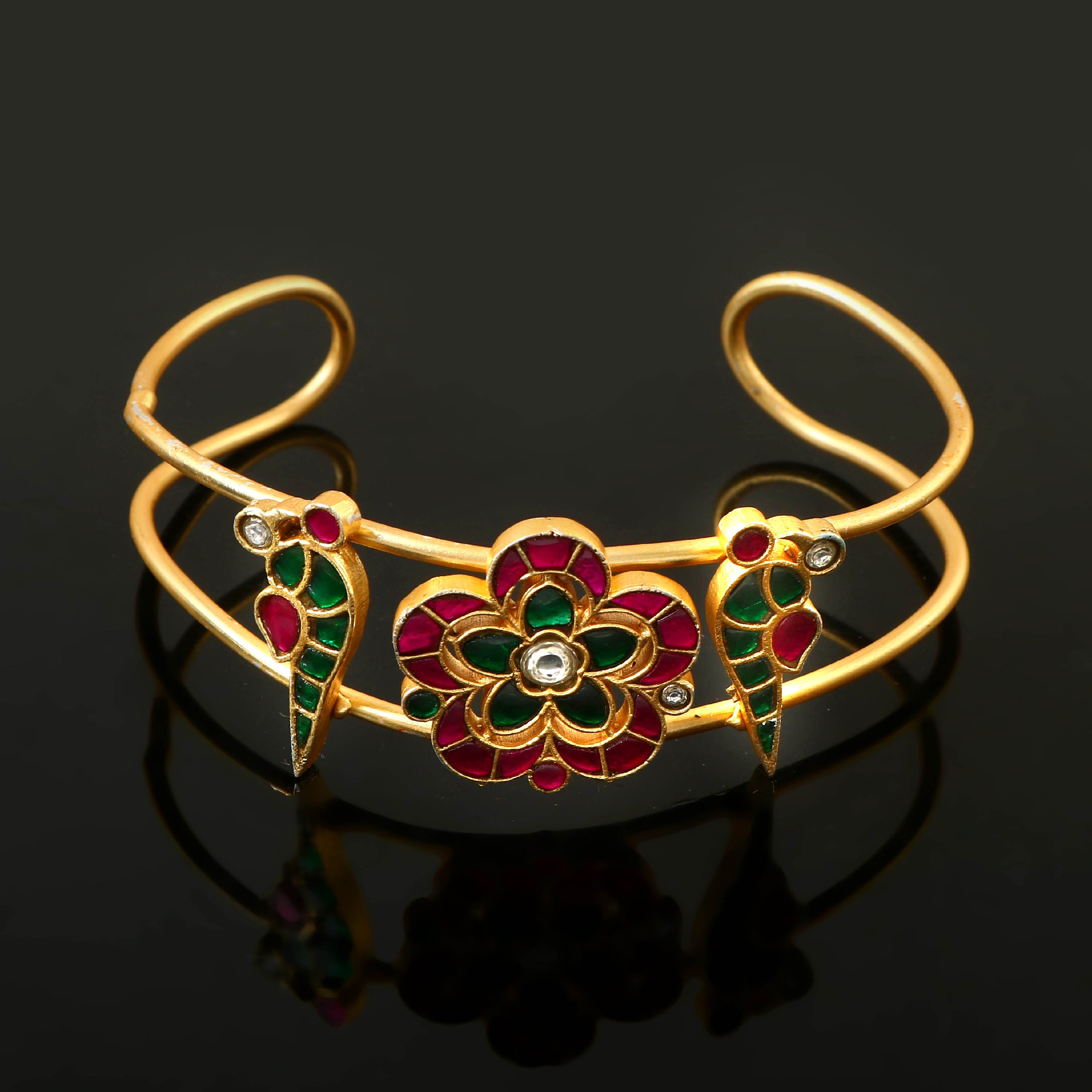 BG-105 - Jadau Kundan Bangle with Emerald