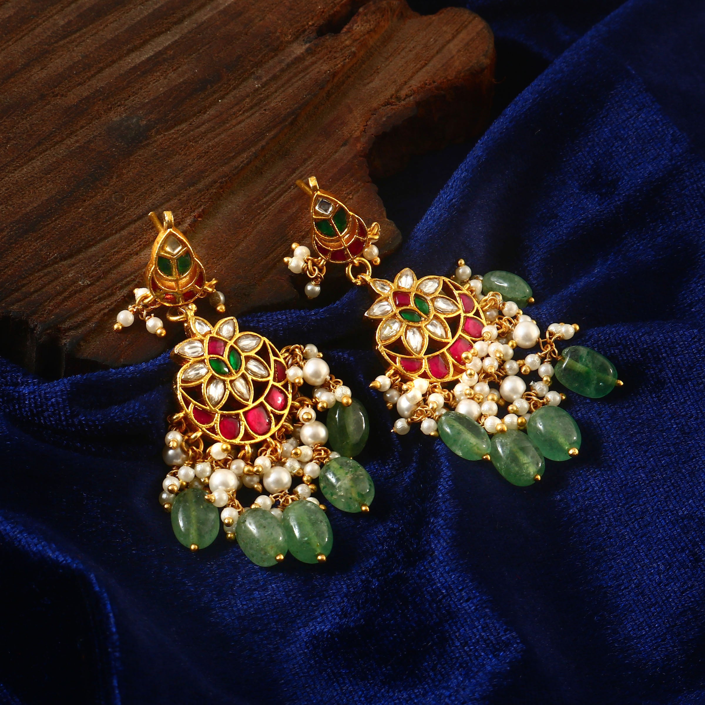 ER-131 - Jadau Kundan Earring with Emerald