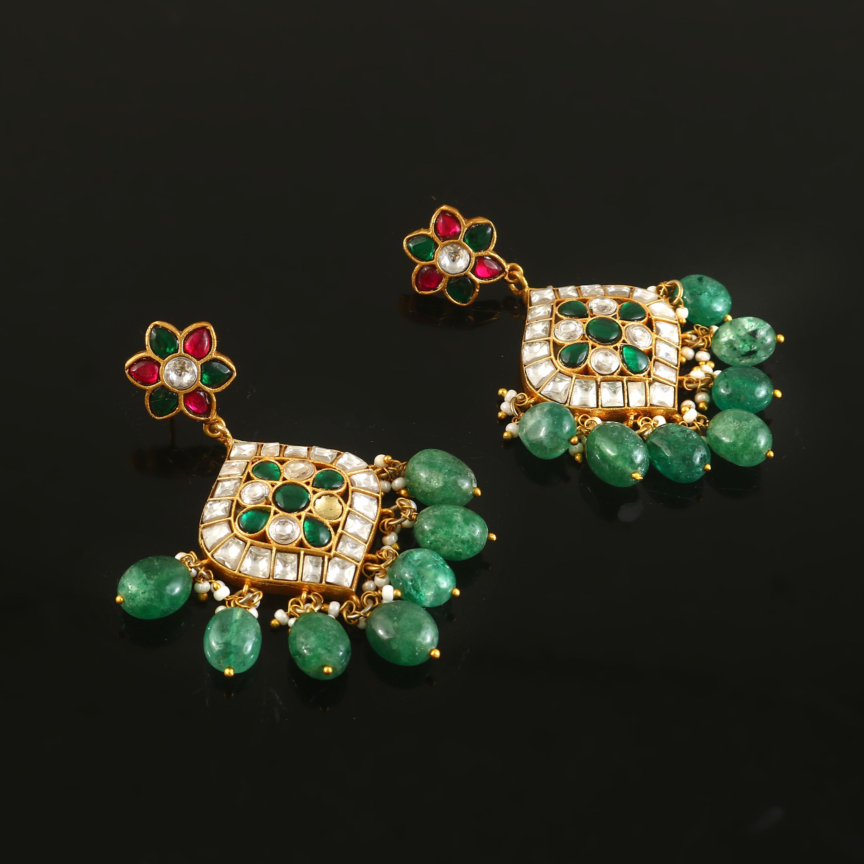 ER-164 - Jadau Kundan Earring with Emerald