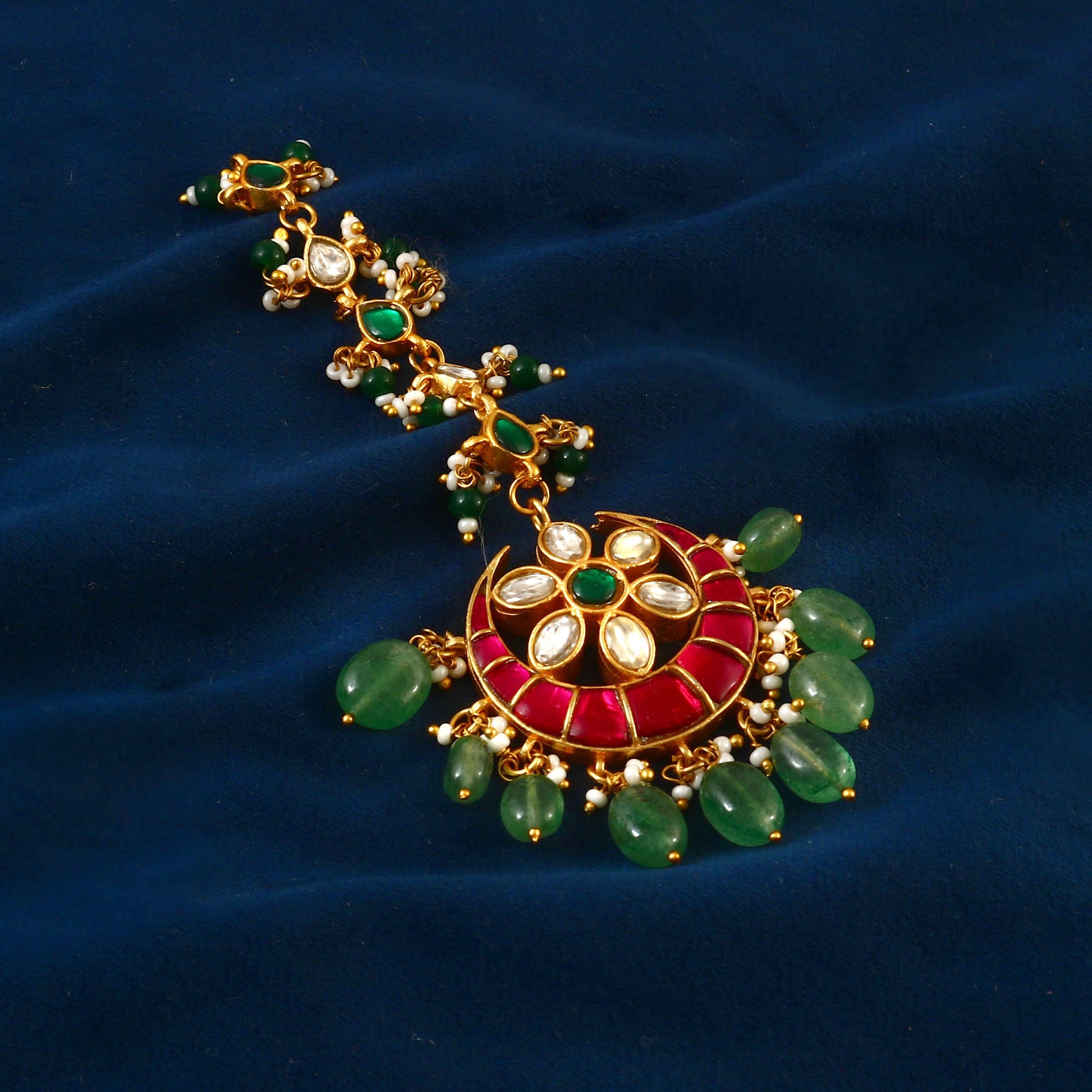 Kundan Maang Tikka with Green and Red Gemstone