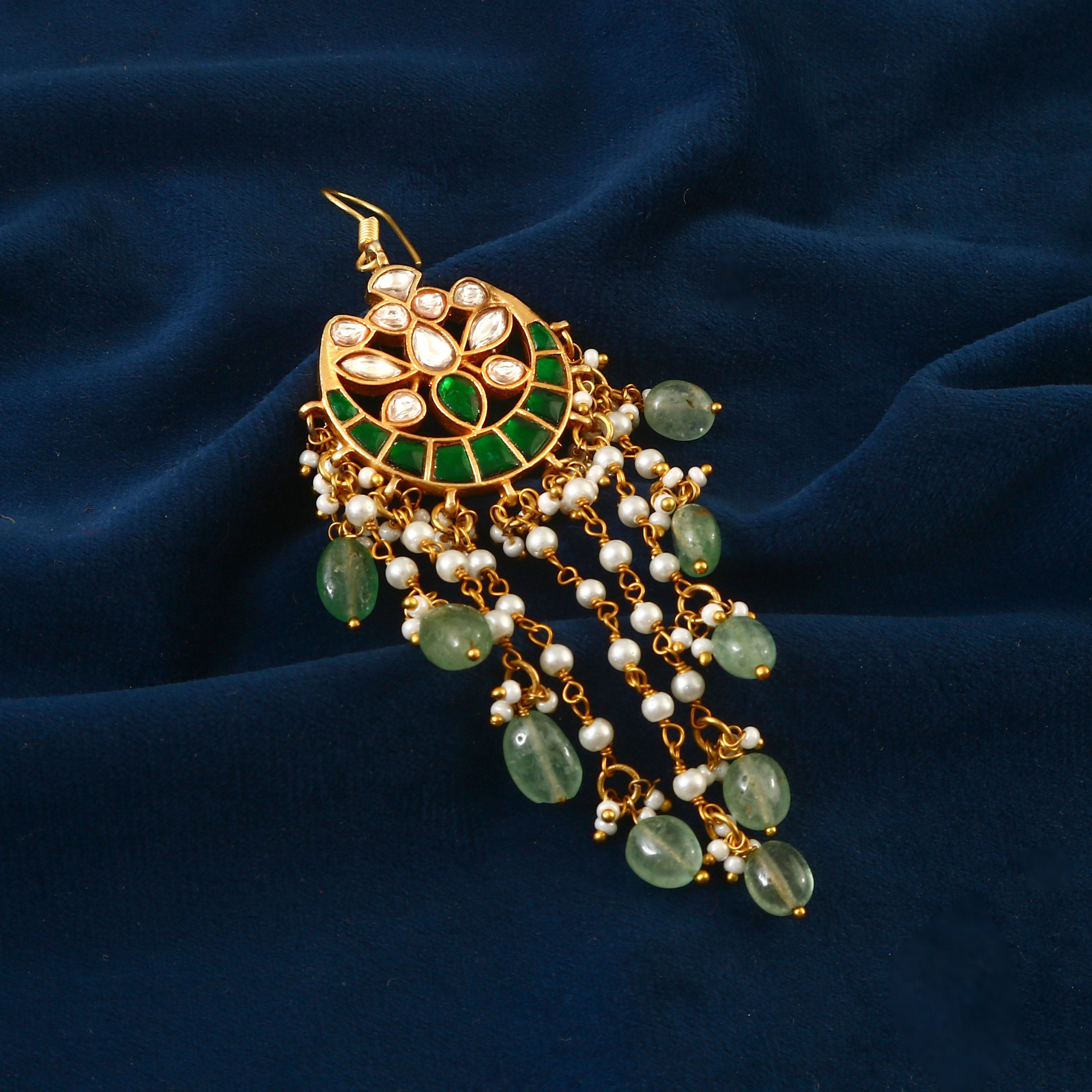 Kundan Maang Tikka with Gold Plating and Pearl Drops for Bridal Wear