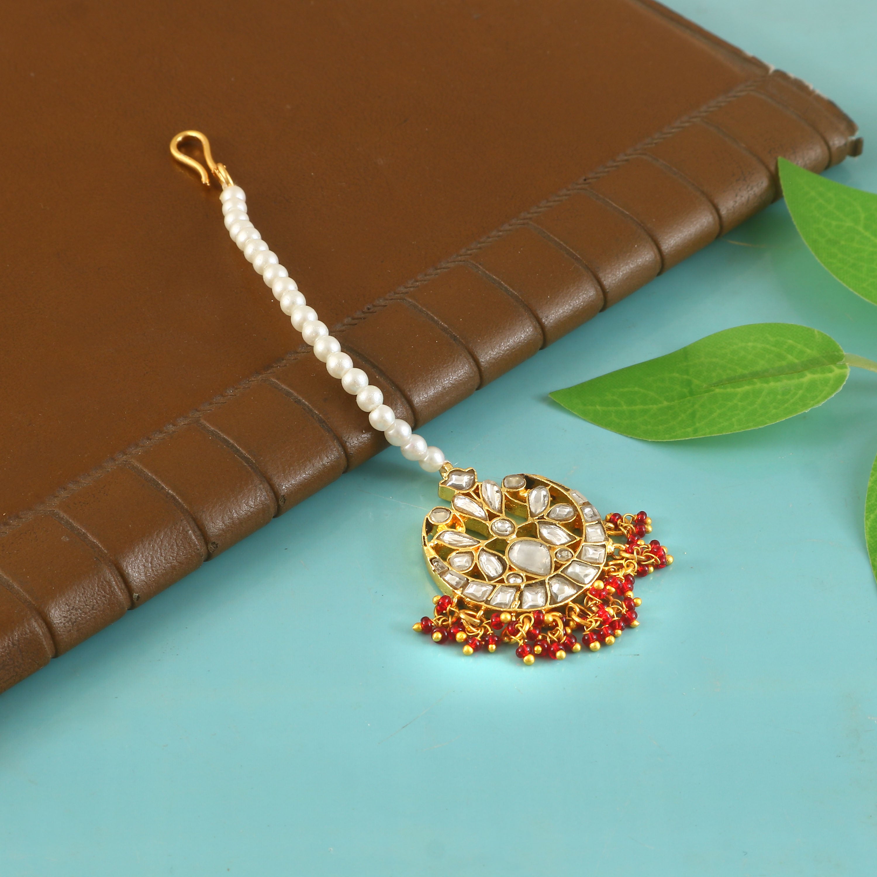 MT-137 - Jadau Kundan Mangtika with Emerald