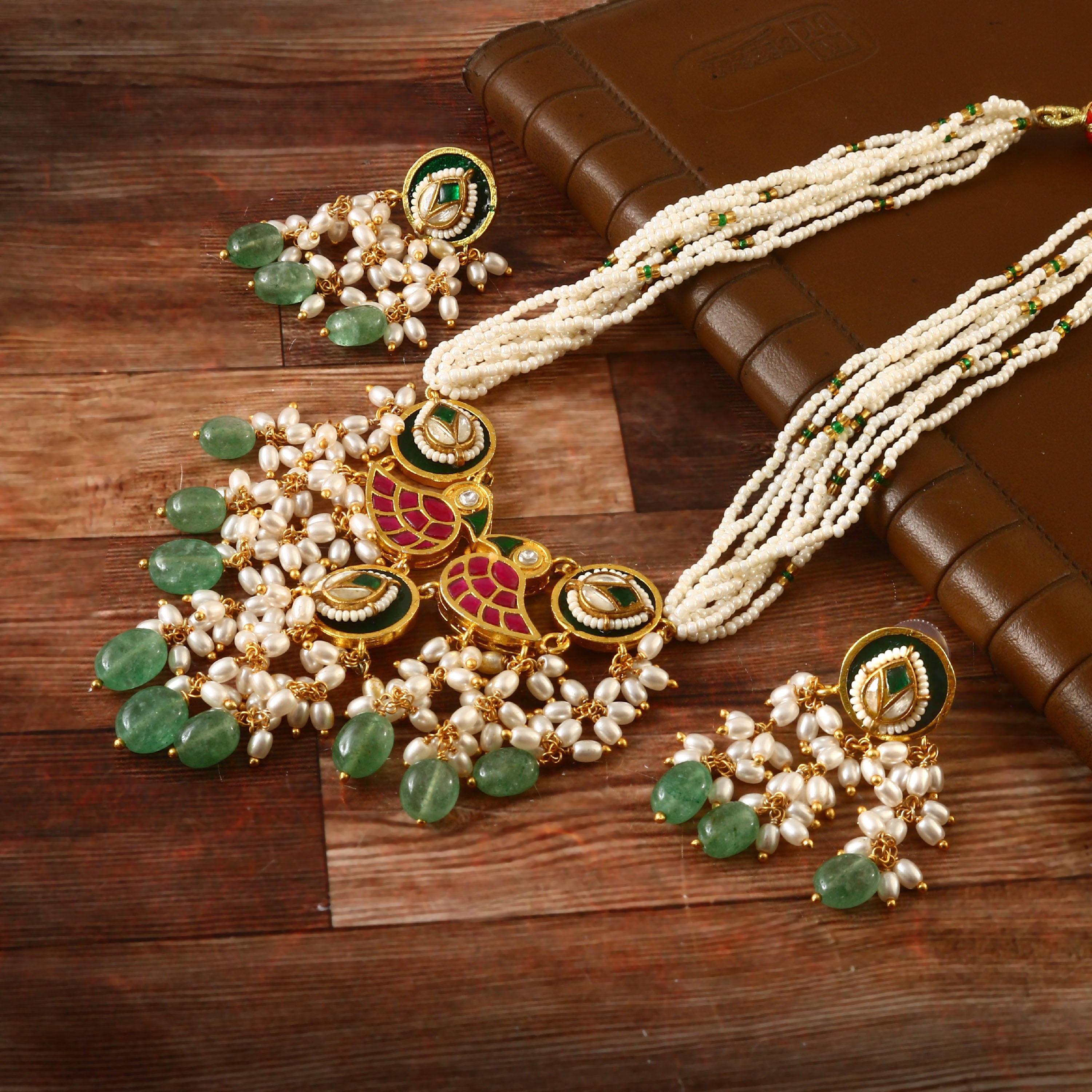 NK-182 - Jadau Kundan Necklace with Emerald
