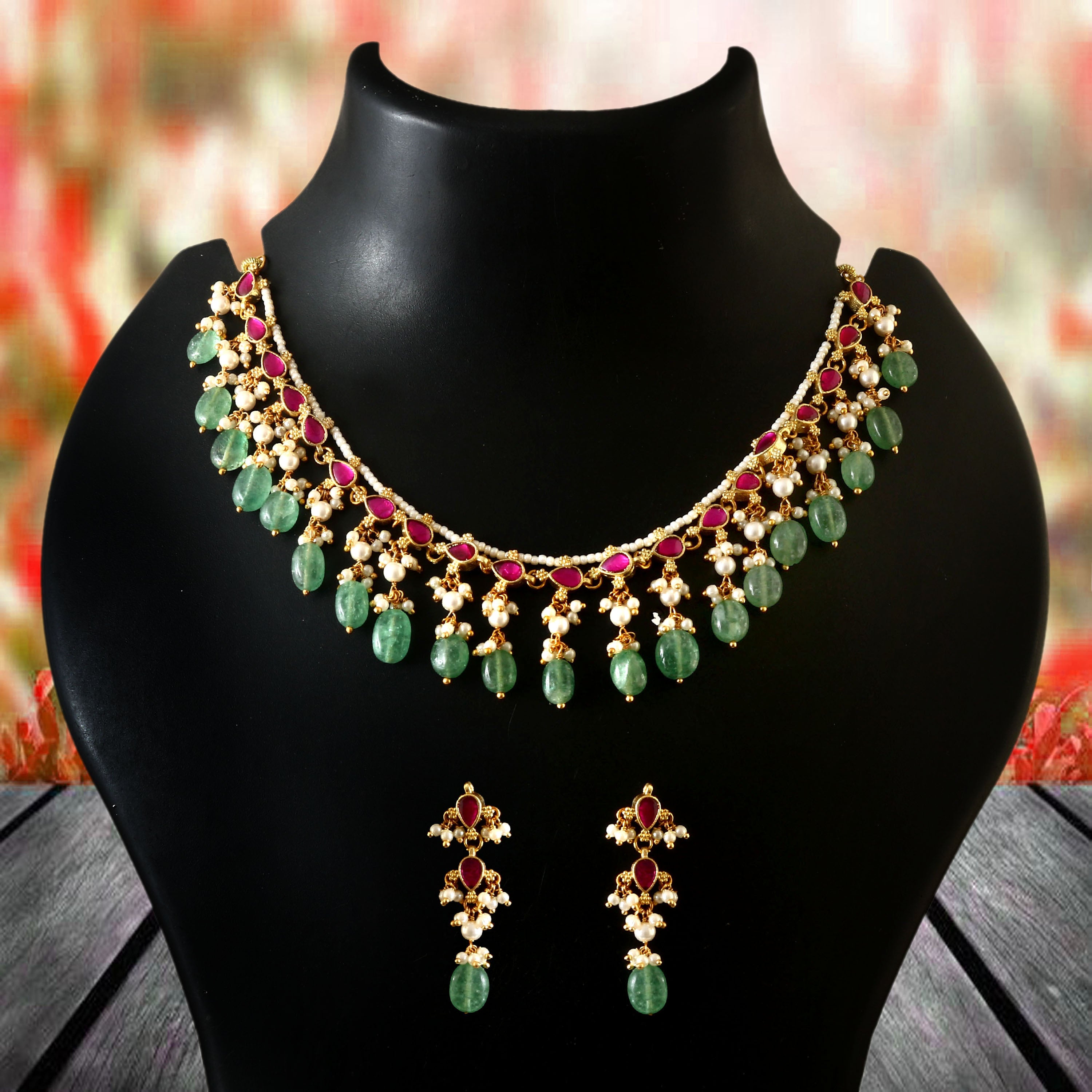 NK-185 - Jadau Kundan Necklace with Emerald
