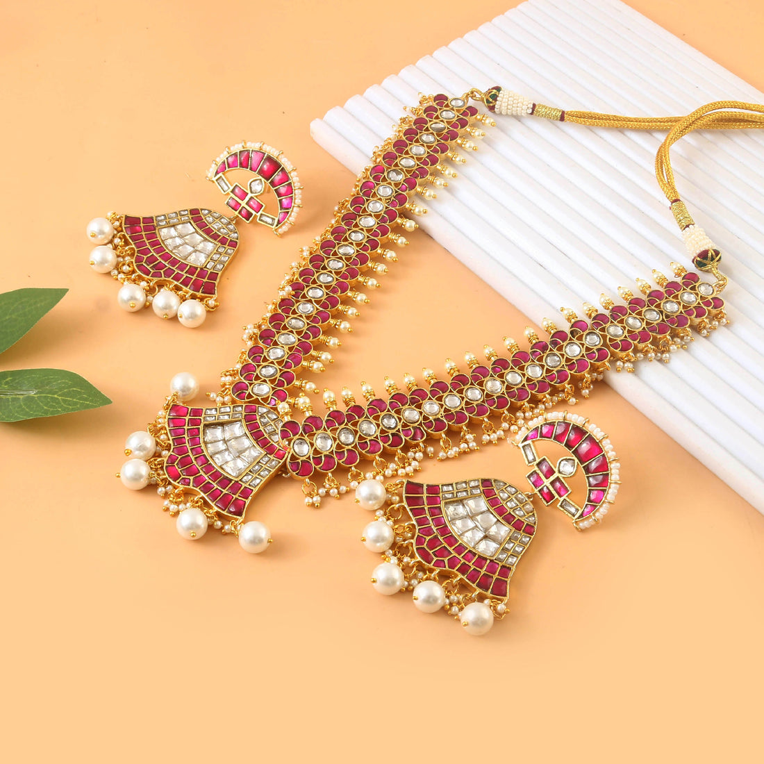 Jadau Kundan Necklace Set With Earrings 