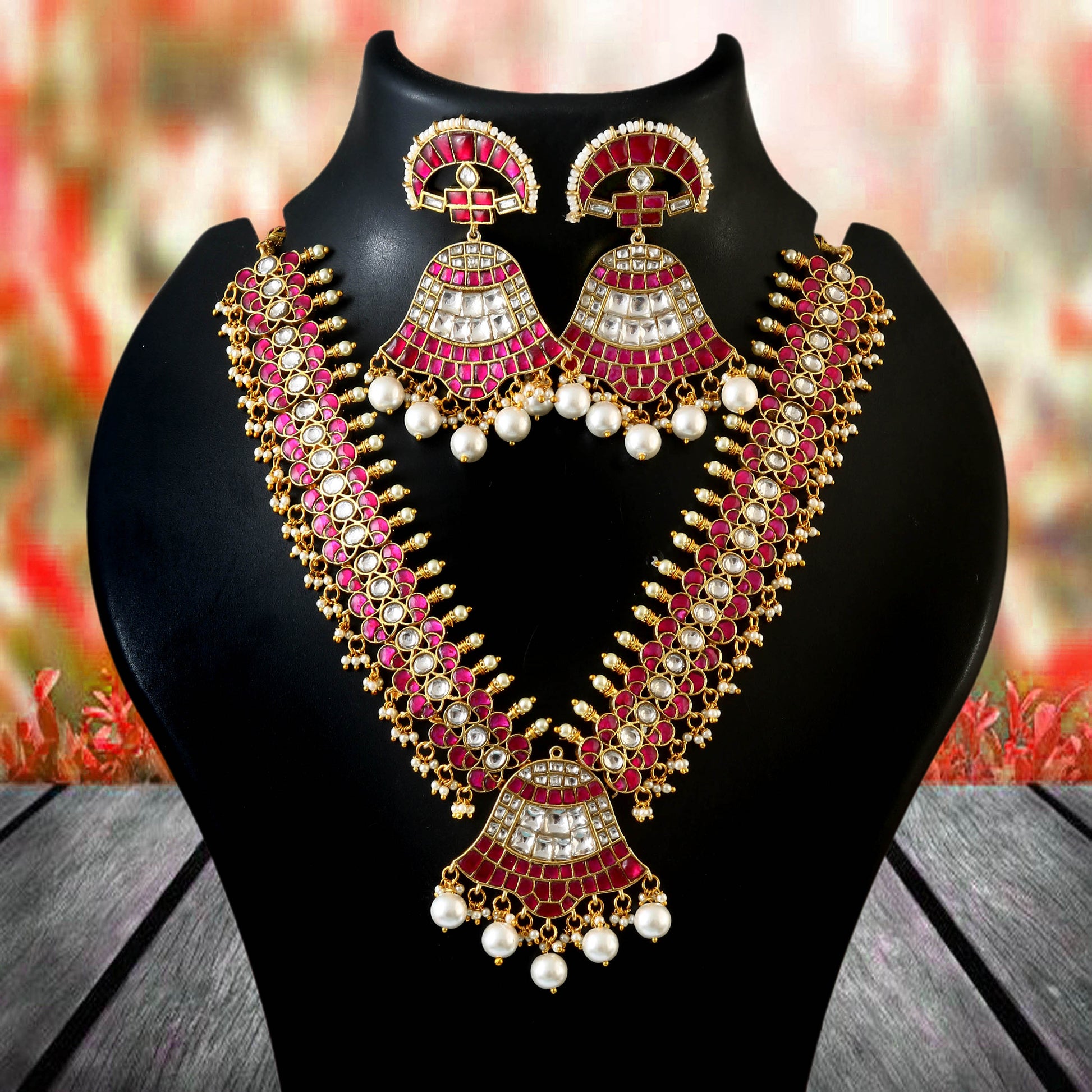 Jadau Kundan Necklace Set With Earrings 