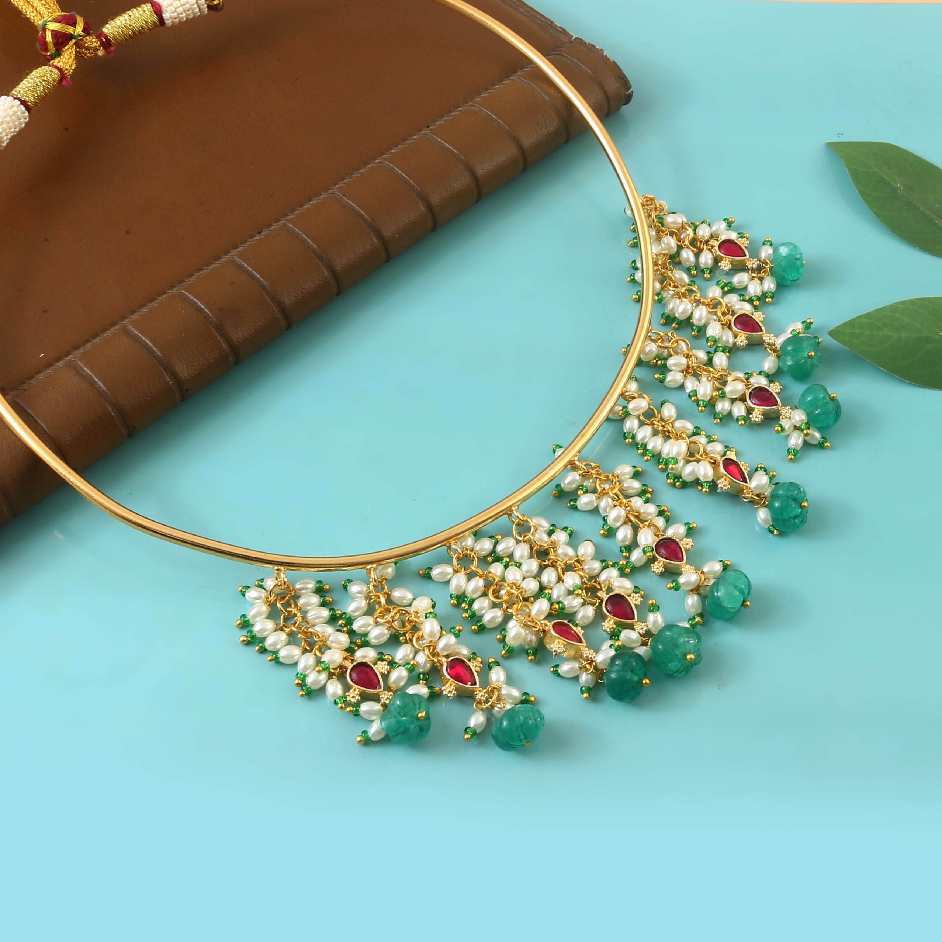 NK-244 - Jadau Kundan Necklace with Emerald