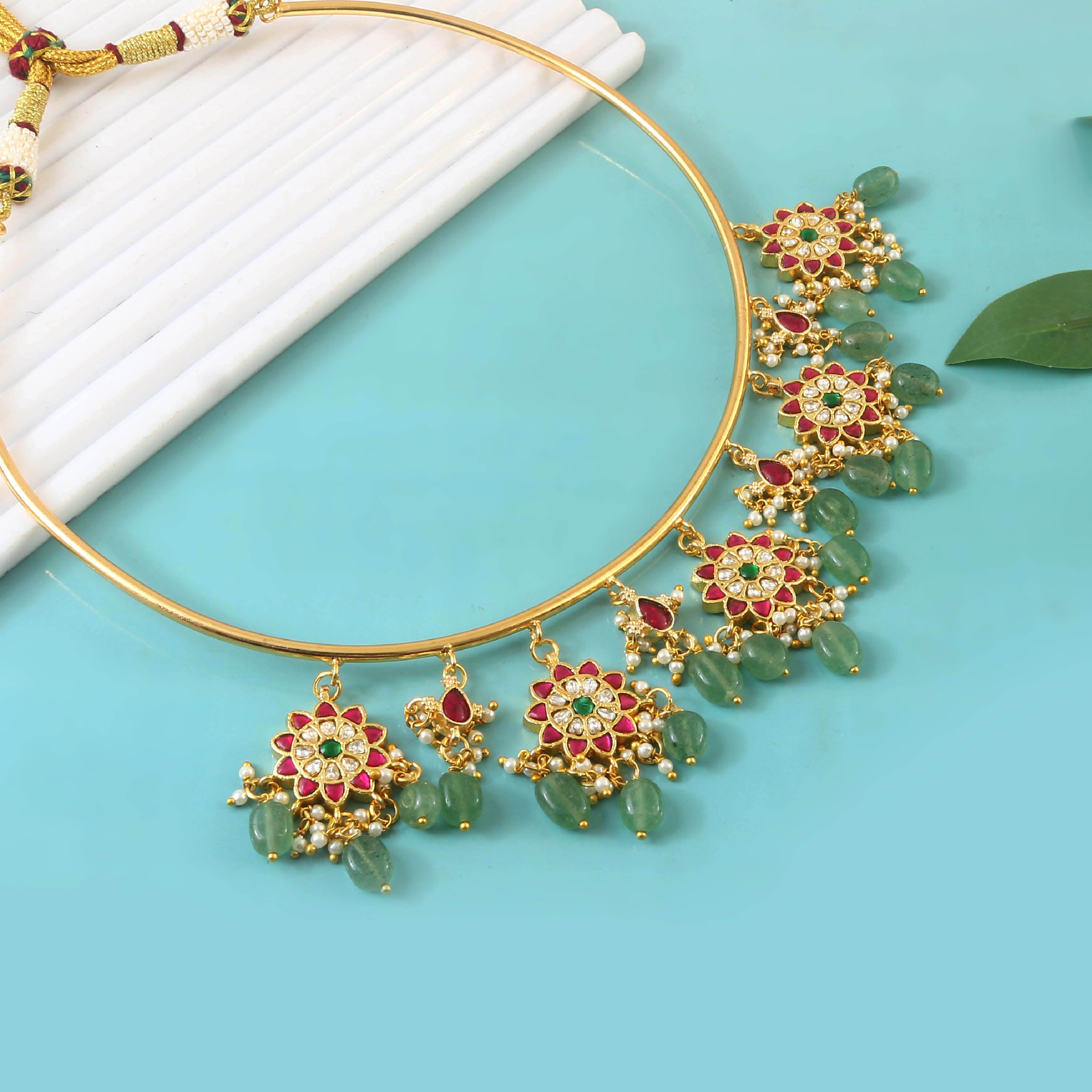 NK-250 - Jadau Kundan Necklace with Emerald