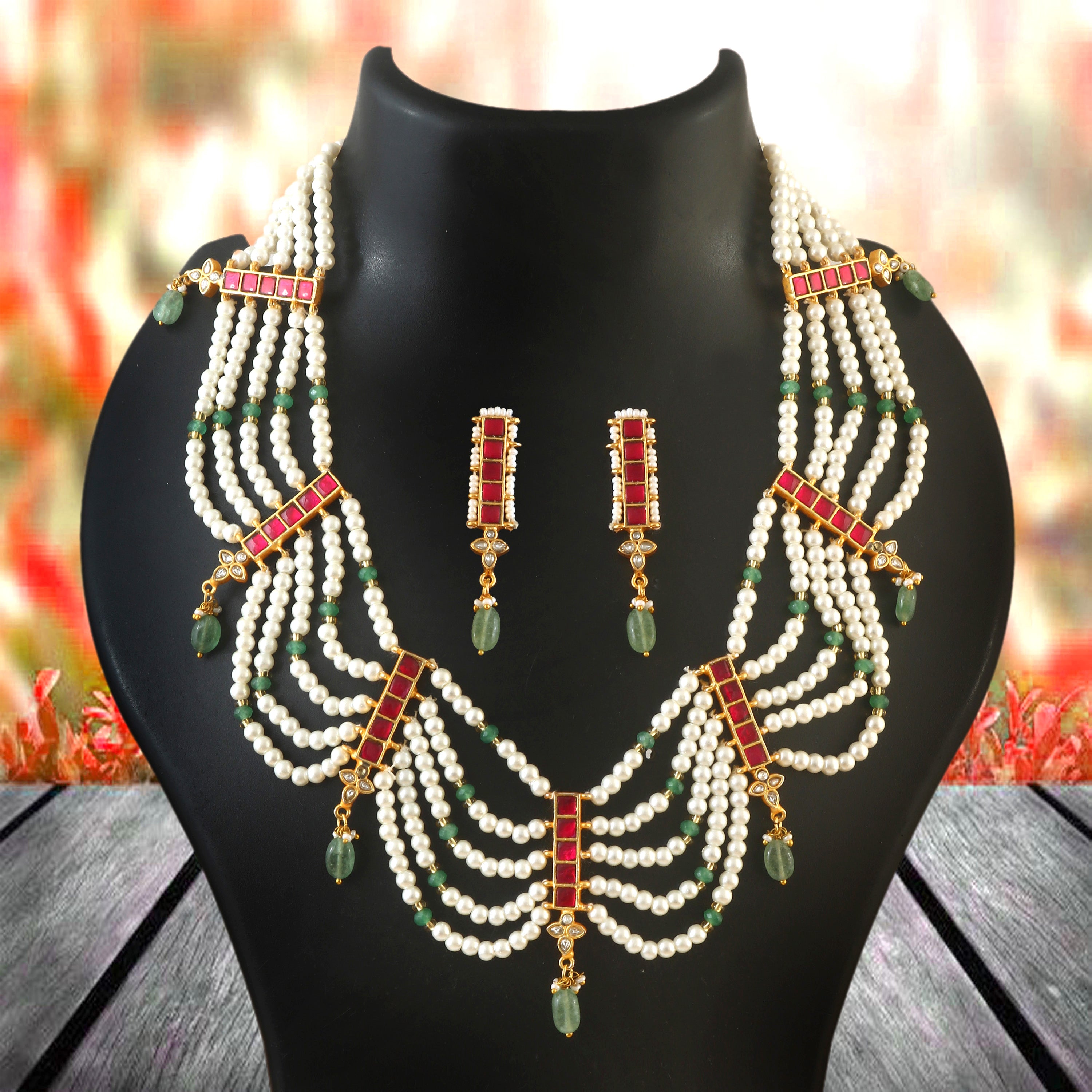 NK-264 - Jadau Kundan Necklace with Emerald