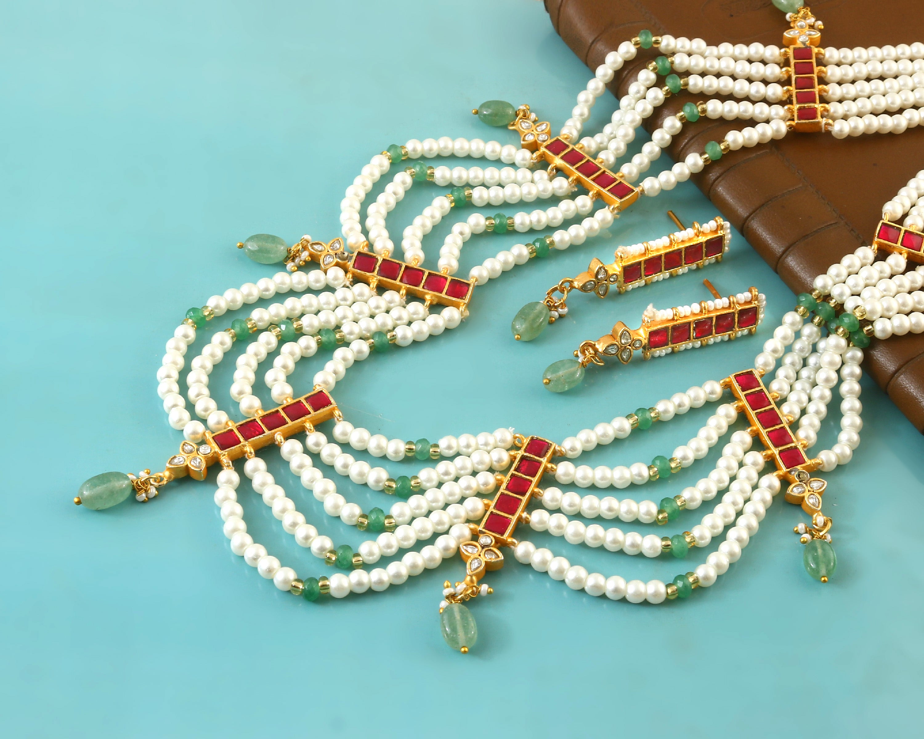 NK-264 - Jadau Kundan Necklace with Emerald