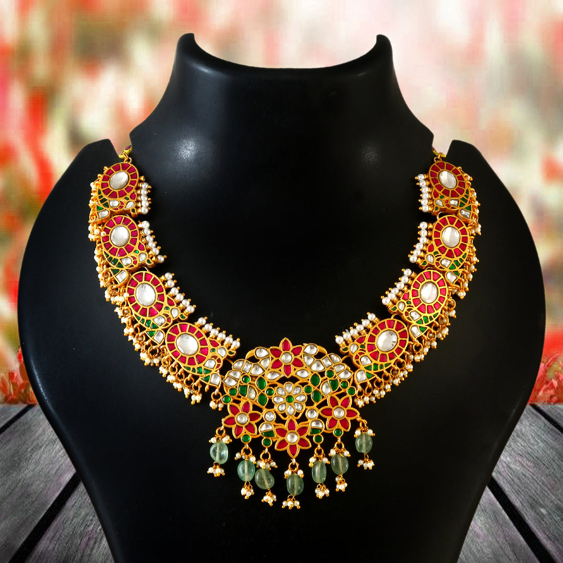 Traditional Jadau Kundan Necklace Set with Matching Earrings