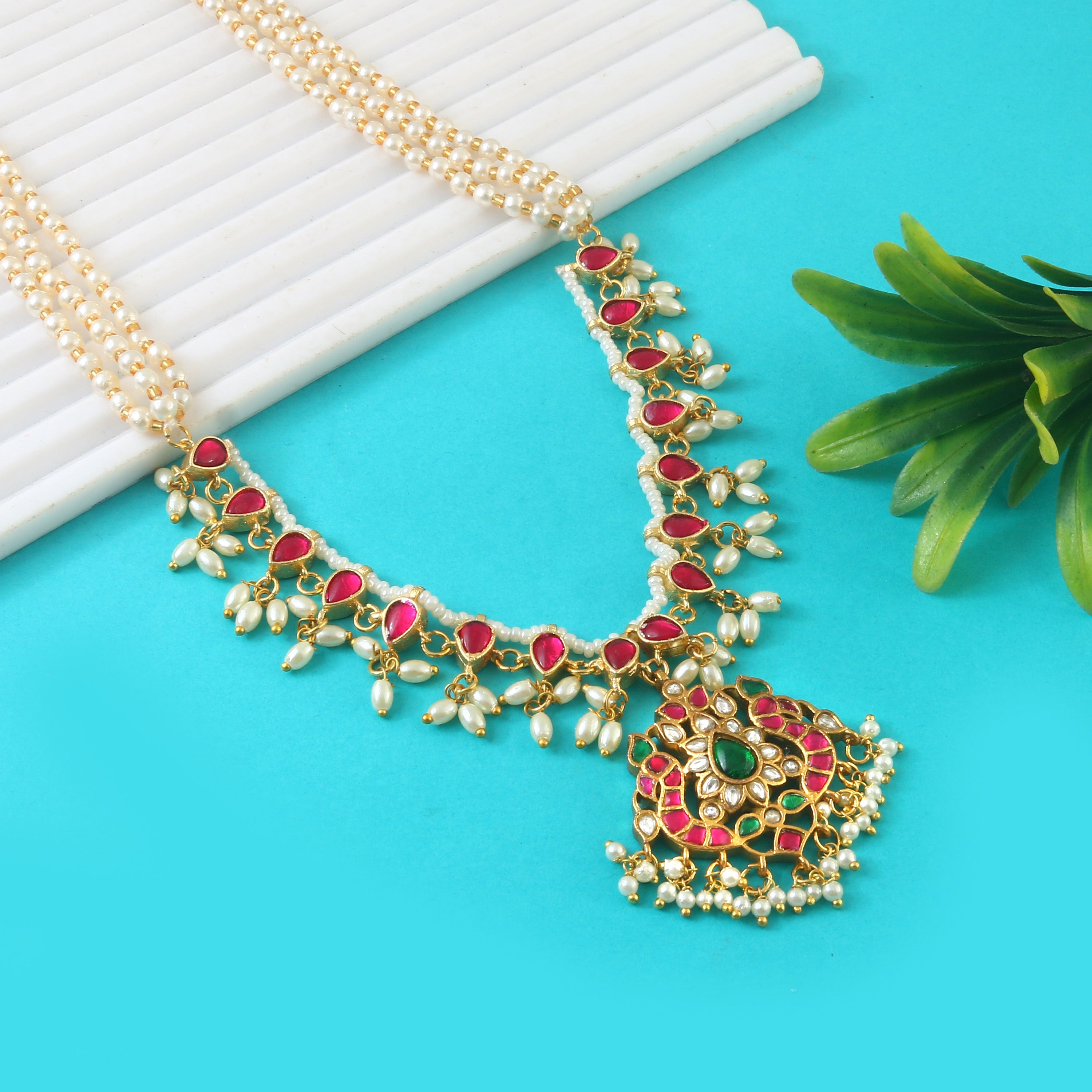 NK-292- Jadau Kundan Necklace with Emerald