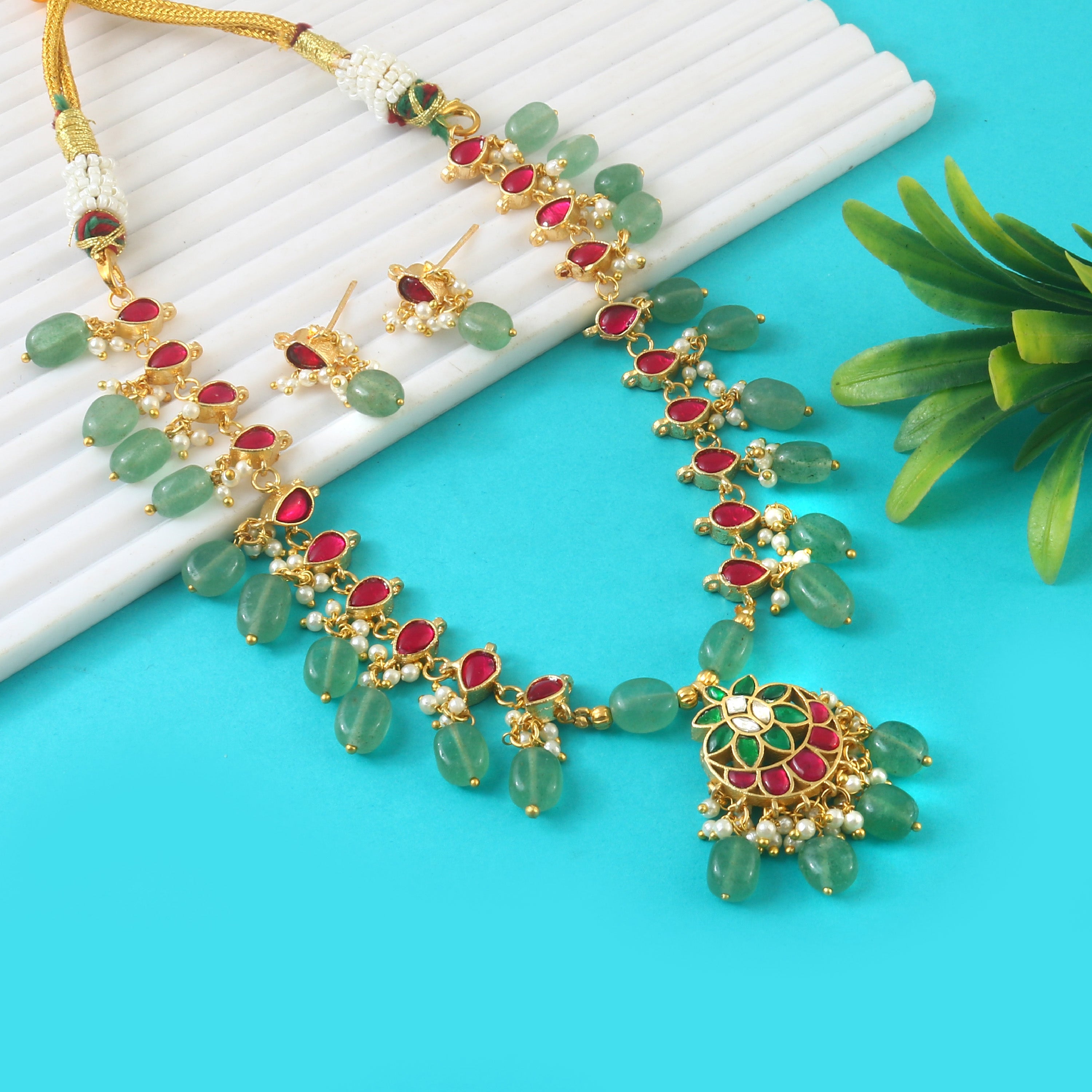 NK-293- Jadau Kundan Necklace with Emerald