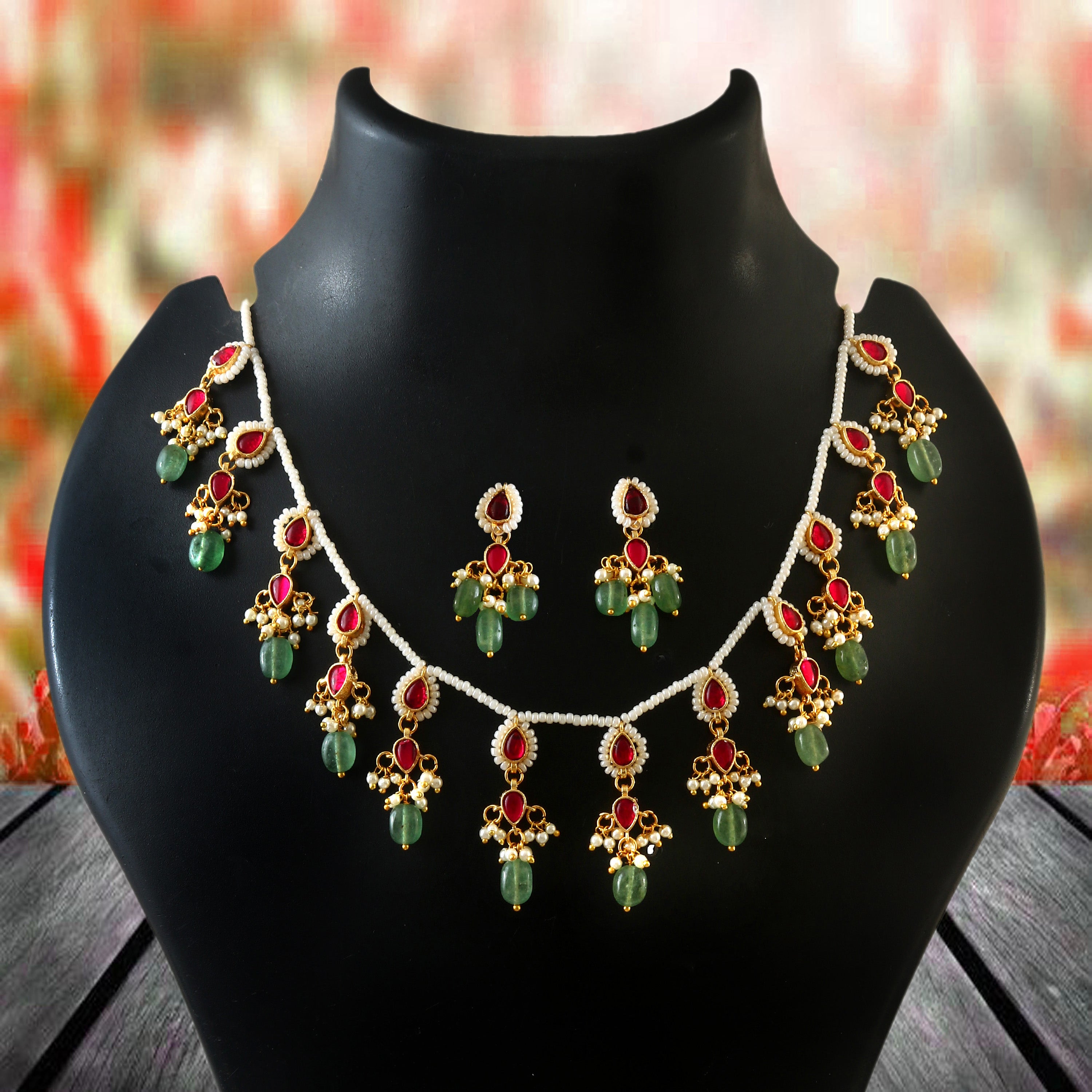 NK-298- Jadau Kundan Necklace with Emerald