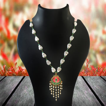 NK-299- Jadau Kundan Necklace with Emerald