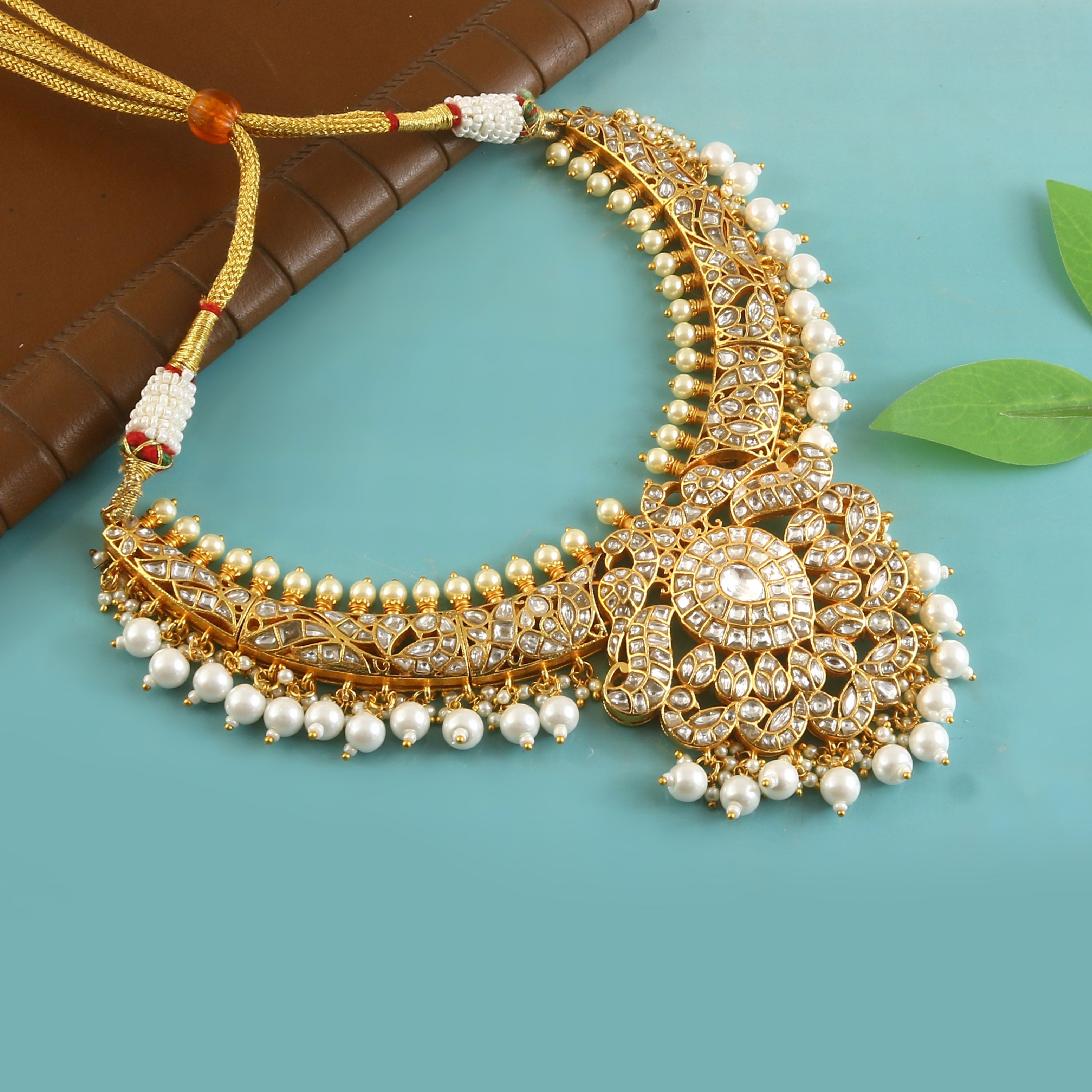 NK-301- Jadau Kundan Necklace with Emerald