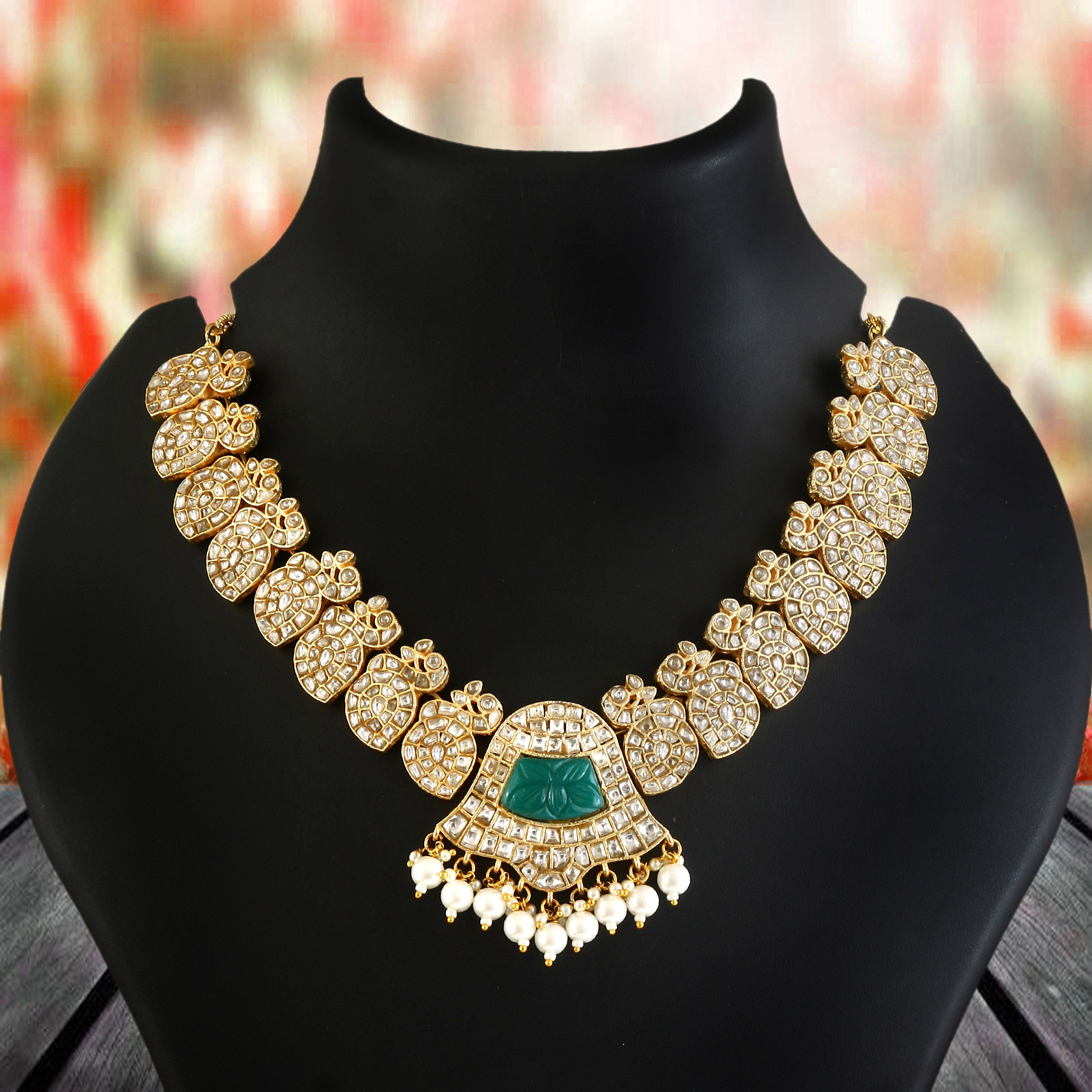 NK-305- Jadau Kundan Necklace with Emerald