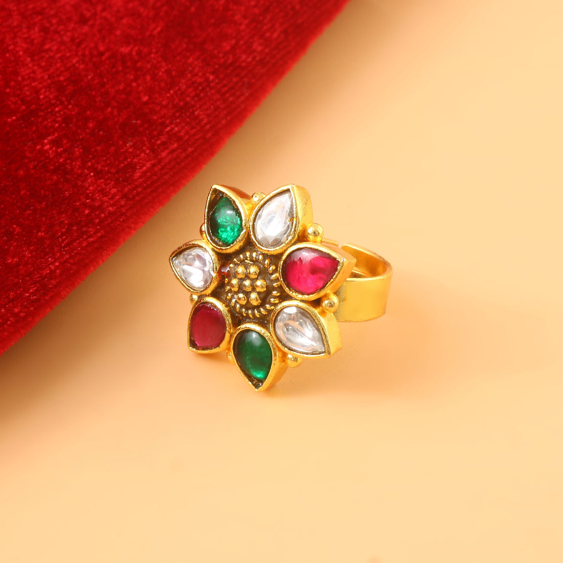 RG-105 - Jadau Kundan Ring with Emerald