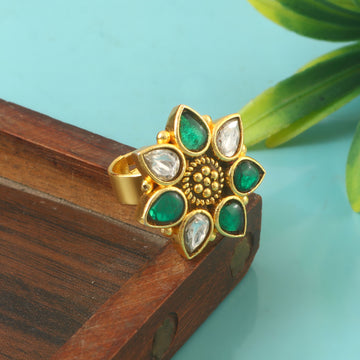 RG-106 - Jadau Kundan Ring with Emerald