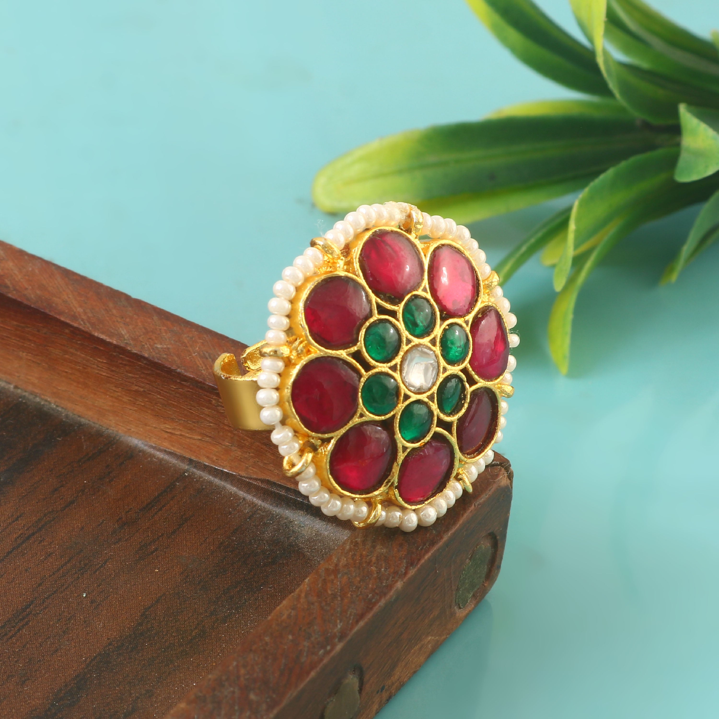 RG-107 - Jadau Kundan Ring with Emerald