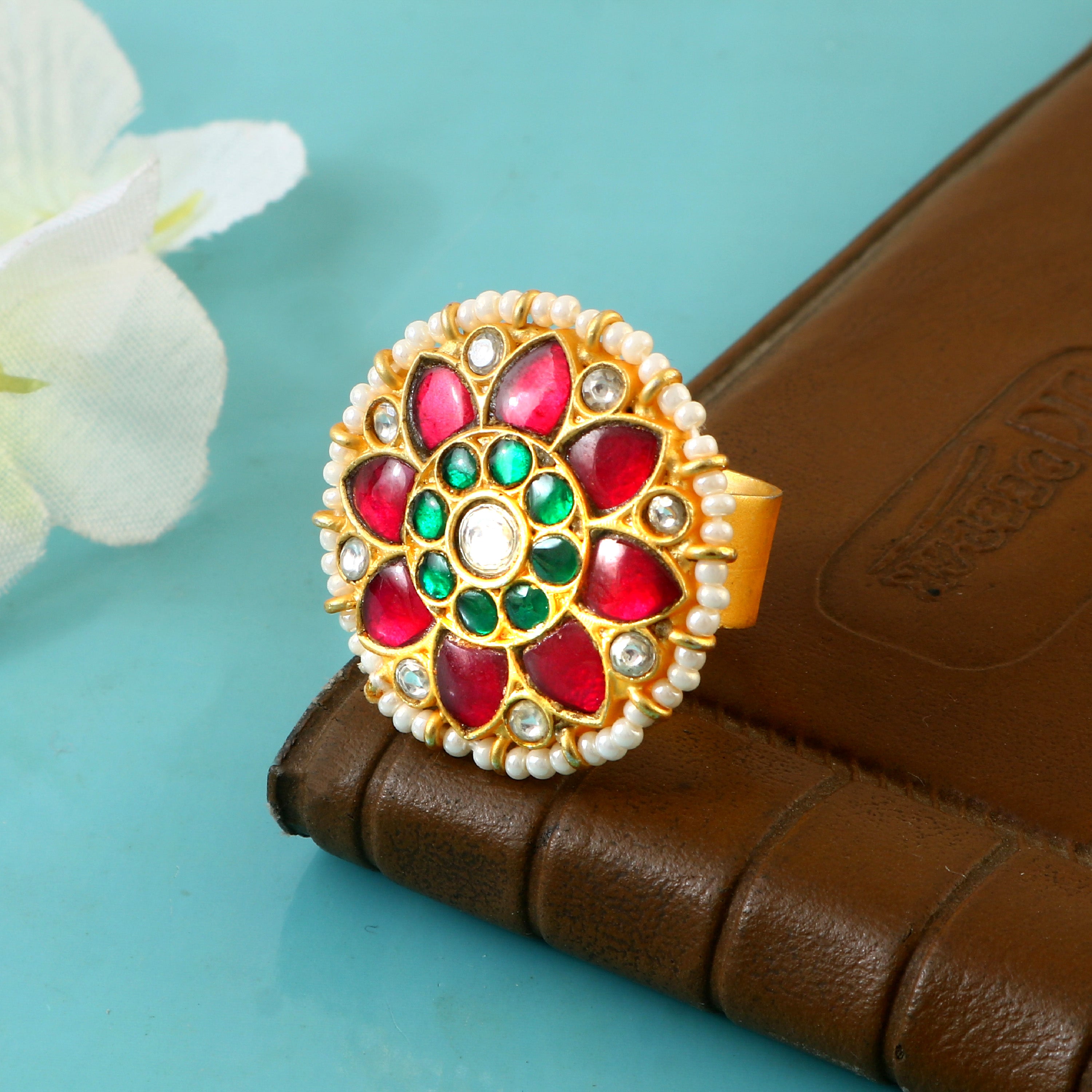RG-116 - Jadau Kundan Ring with Emerald